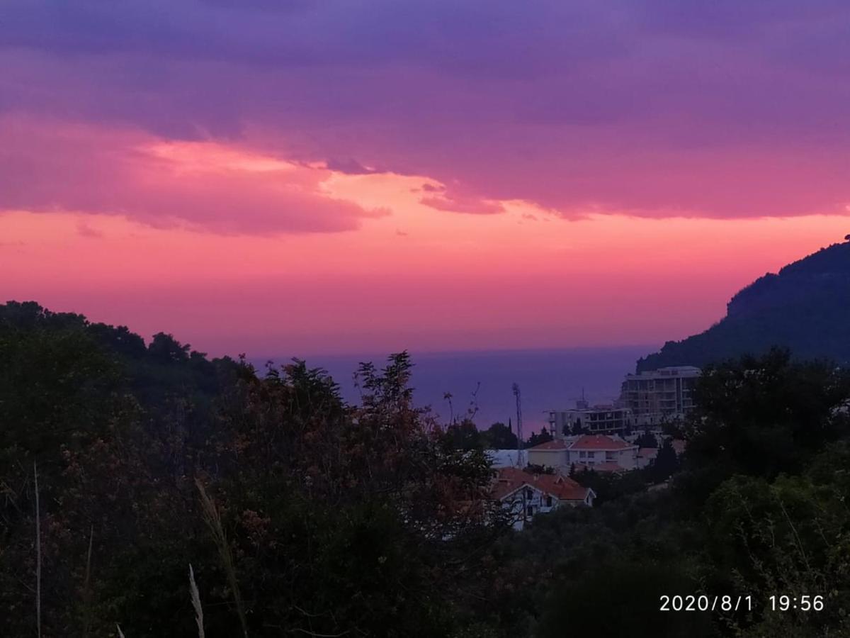 Apartamenti Enjoy Petrovac Exterior photo