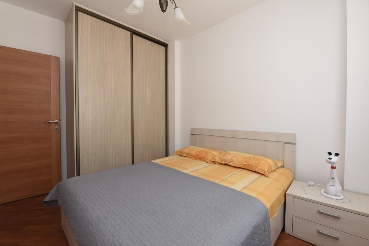 Apartamenti Enjoy Petrovac Exterior photo