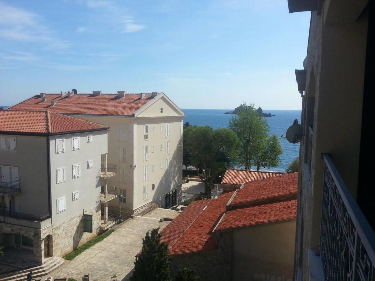 Apartamenti Enjoy Petrovac Exterior photo